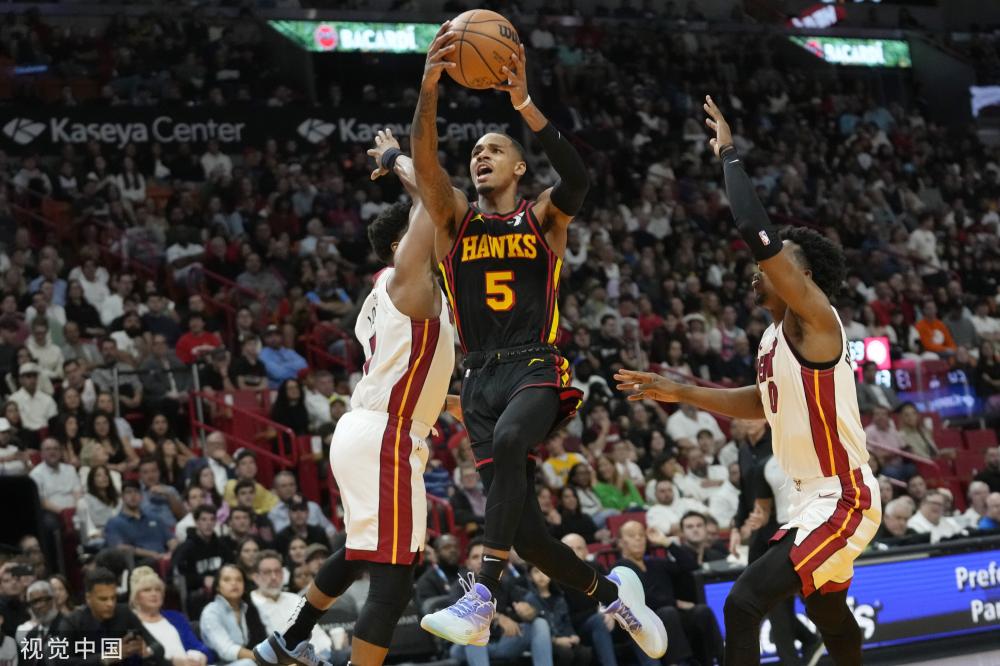 在此背景下 在此背景下